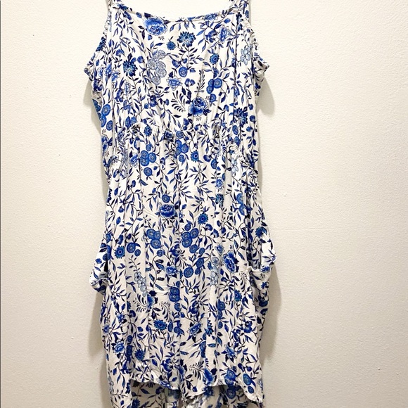 H&M floral romper - Picture 2 of 2
